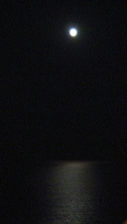 Можно ли приворожить парня? Например, на растущую Луну?, госпожа Ната Можно ли приворожить парня? Например, на растущую Луну?